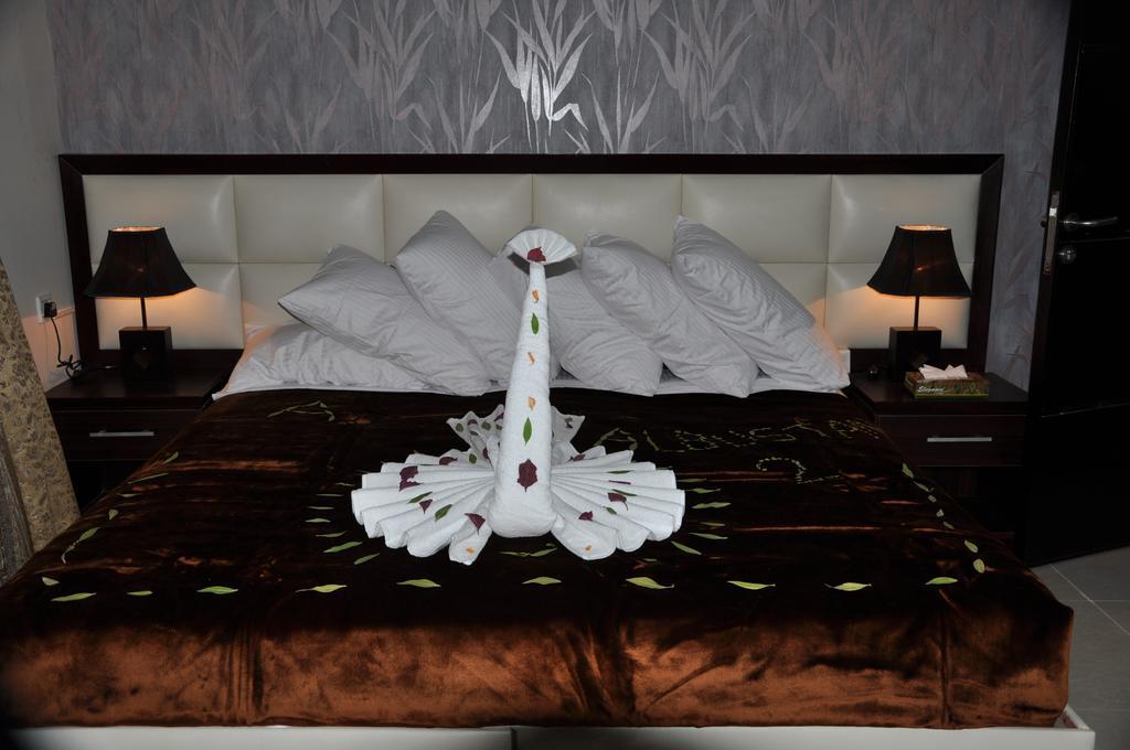 Al Bustan Crown Hotel 2 Arar Cameră foto